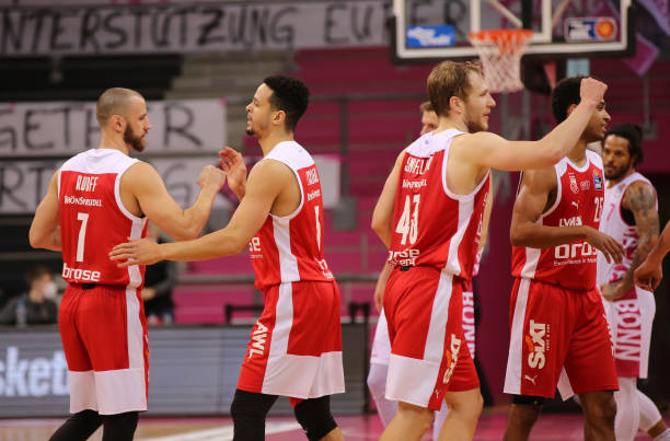 勒沃库森曾 勒沃库森曾