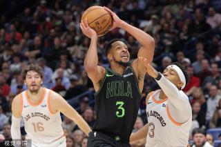 这位年轻的 这位年轻的