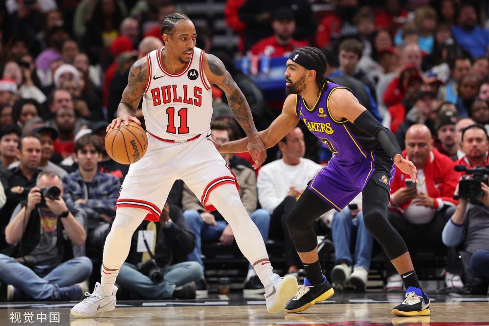 巧和强大的 巧和强大的